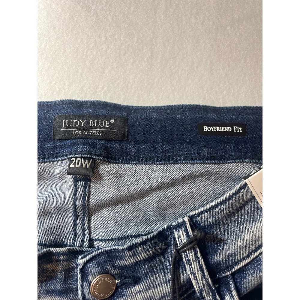 Judy Blue High Waist Boyfriend Fit Jeans NEW Size 20W Distressed Stone Wash - Picture 7 of 9